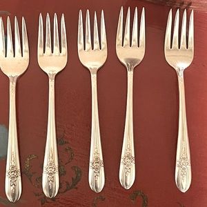 Double Plated Vintage W.M. Rogers MFG. CO (×5)